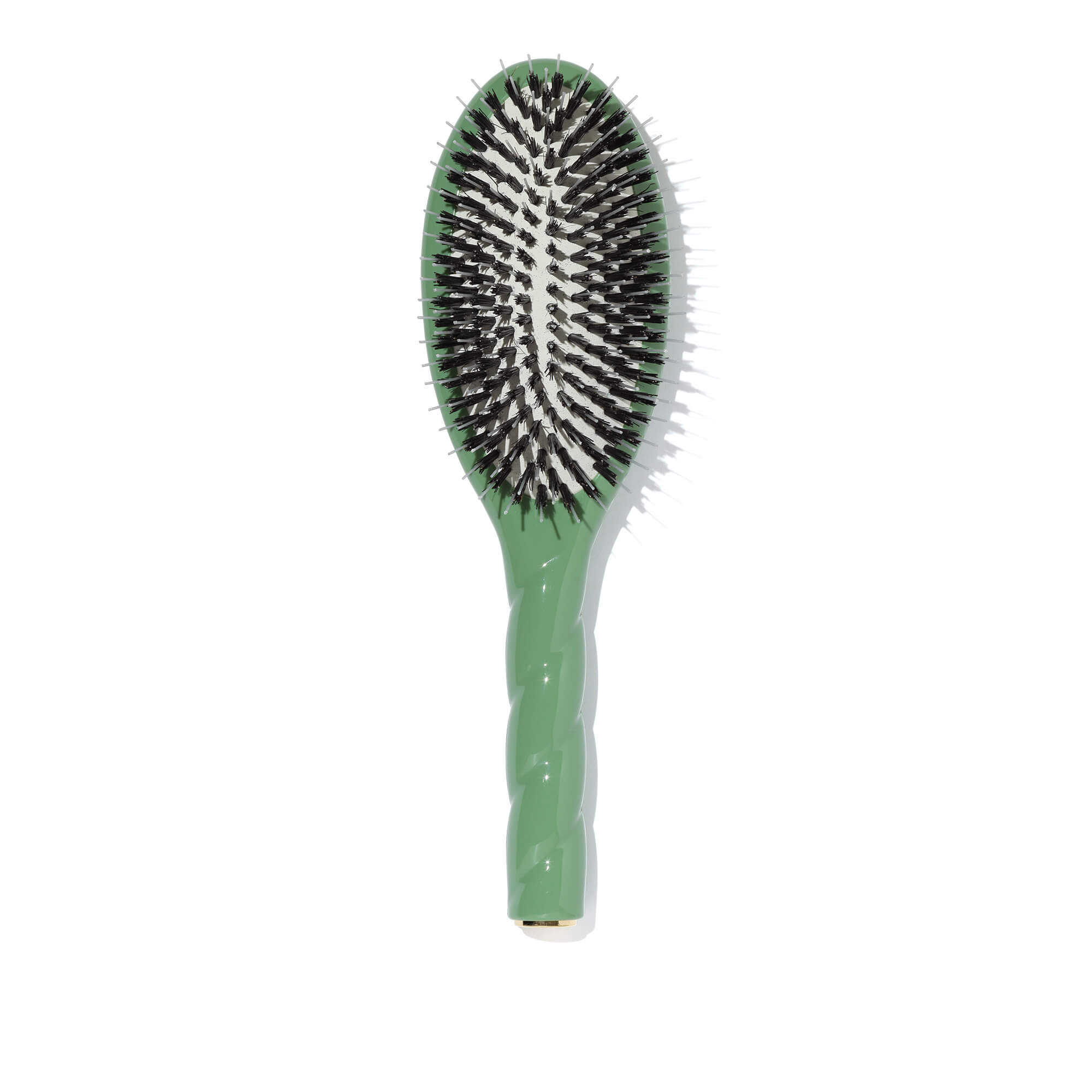 #seo: brosse l'indispensable soin et démêlage la bonne brosse